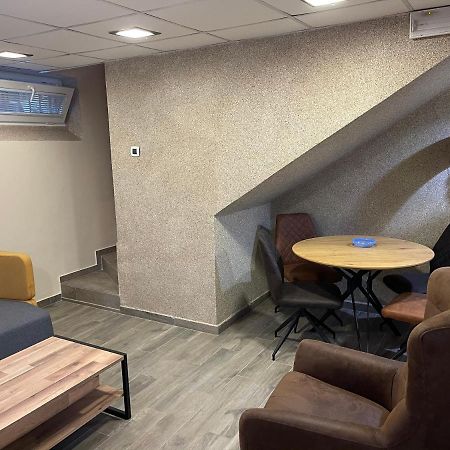 Ribnica Apartment Podgorica Ngoại thất bức ảnh